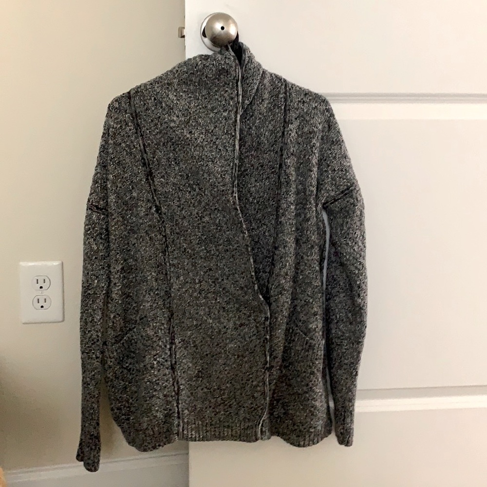 Lululemon cardigan
